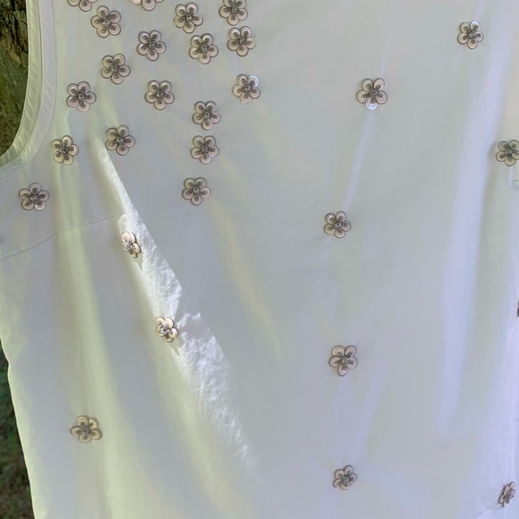 J. Crew white cotton beaded flower embellished sleeveless top - Picture 3 of 8